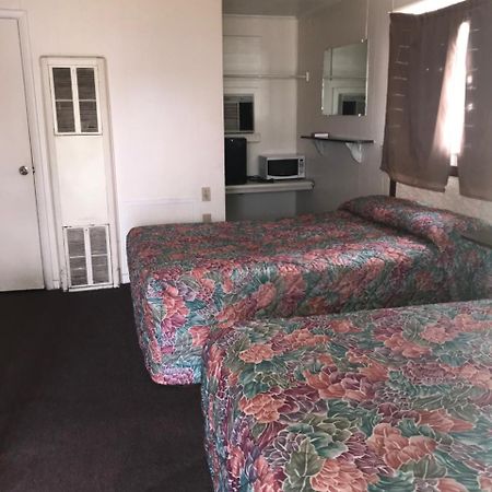 Coronado Motel Сандаски Экстерьер фото
